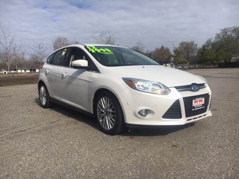 2012 Ford Focus for sale at Credit World Auto Sales in Fresno CA