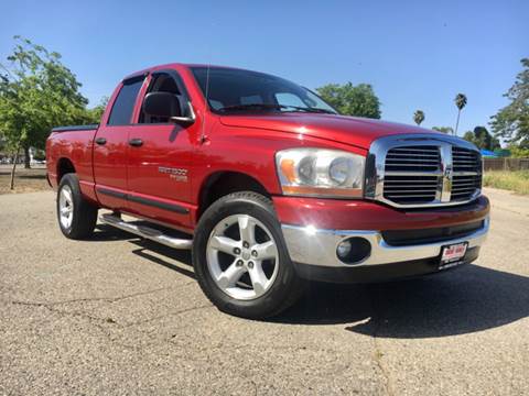 2006 Dodge Ram Pickup 1500 for sale at Credit World Auto Sales in Fresno CA