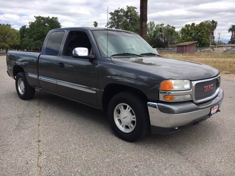 2002 GMC Sierra 1500 for sale at Credit World Auto Sales in Fresno CA