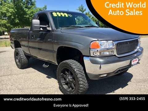 2000 GMC Sierra 1500 for sale at Credit World Auto Sales in Fresno CA