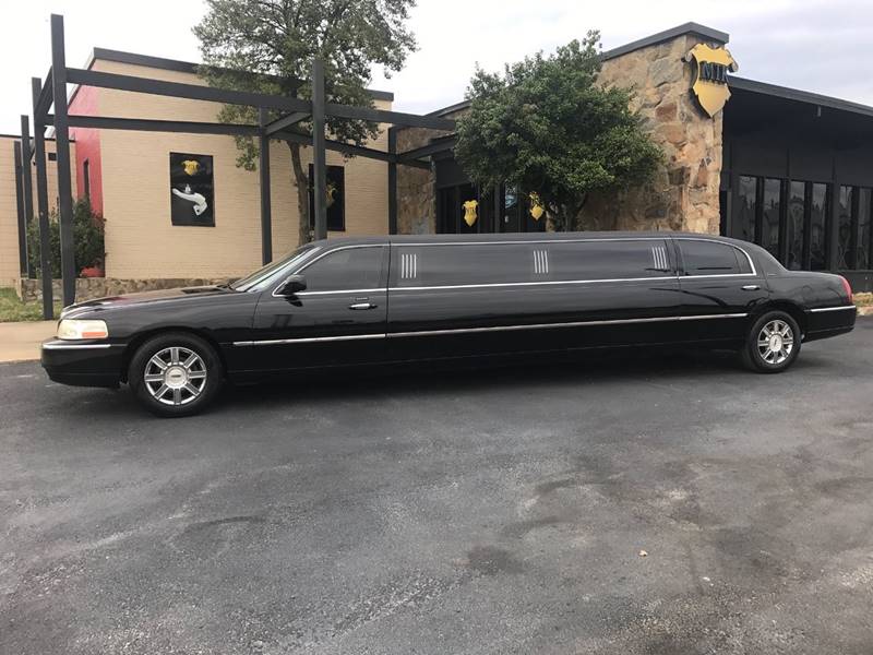 2008 Lincoln Town Car for sale at MTK Premier Auto Boutique in Richmond VA