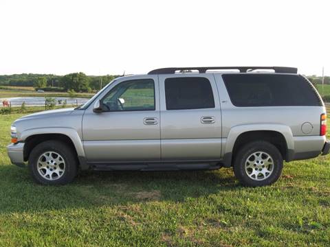 2005 Chevrolet Suburban for sale at The Ranch Auto Sales in Kansas City MO