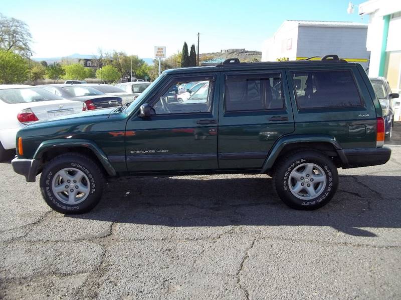 2000 Jeep Cherokee for sale at GALLIAN DISCOUNT AUTO in Saint George UT