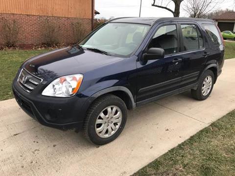 2006 Honda CR-V for sale at THOMPSON & SONS USED CARS in Marion OH