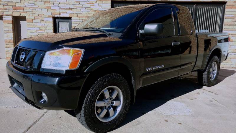 2012 nissan titan pro 4x towing capacity