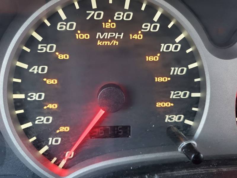 2005 Chevrolet Equinox LT (image 9)
