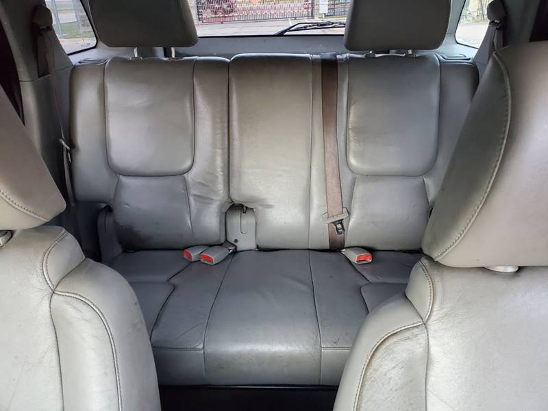 2005 Chevrolet Equinox LT (image 10)