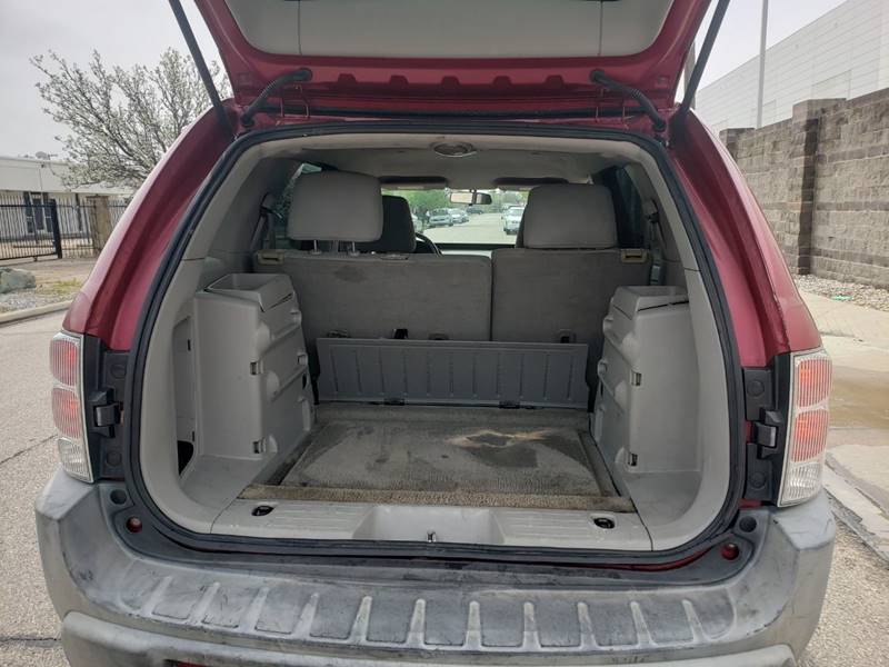 2005 Chevrolet Equinox LS (image 8)