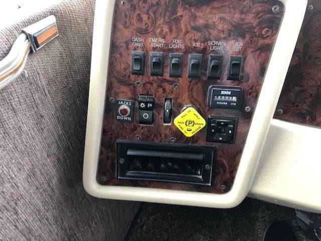 2000 Workhorse CHALLENGER (image 20)