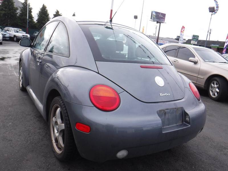 2004 Volkswagen New Beetle GLS 1.8T (image 3)