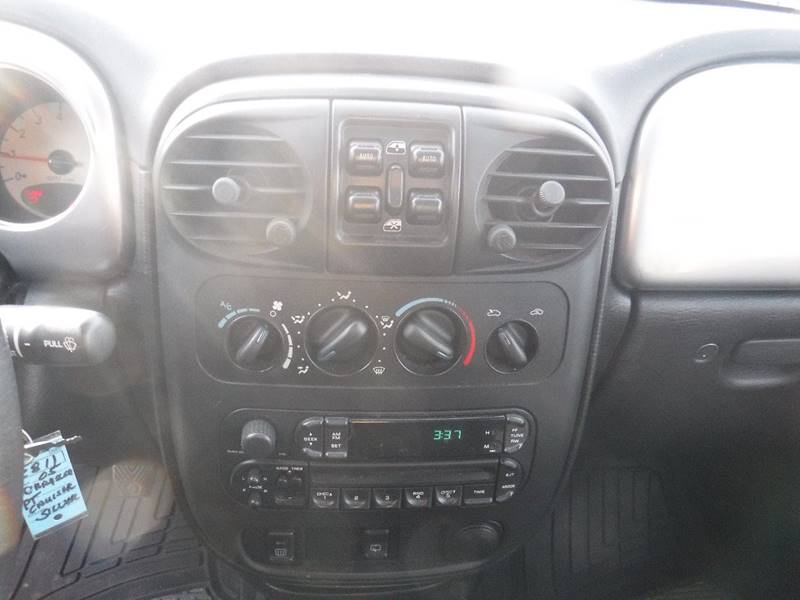 2005 Chrysler PT Cruiser (image 8)