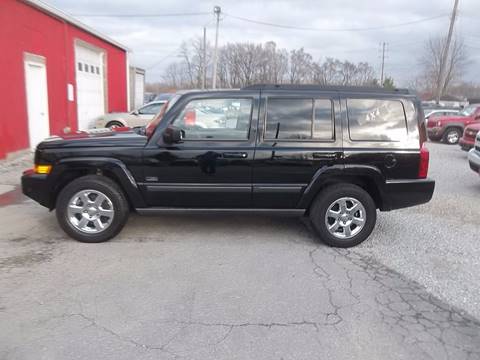 2007 Jeep Commander for sale at MIKE'S CYCLE & AUTO in Connersville IN