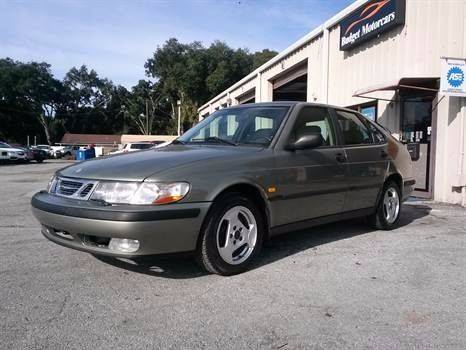 1999 Saab 9-3 for sale at Budget Motorcars in Tampa FL