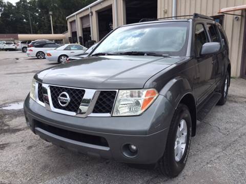 2007 Nissan Pathfinder for sale at Budget Motorcars in Tampa FL