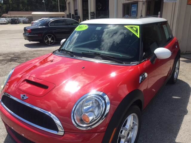 2007 MINI Cooper for sale at Budget Motorcars in Tampa FL