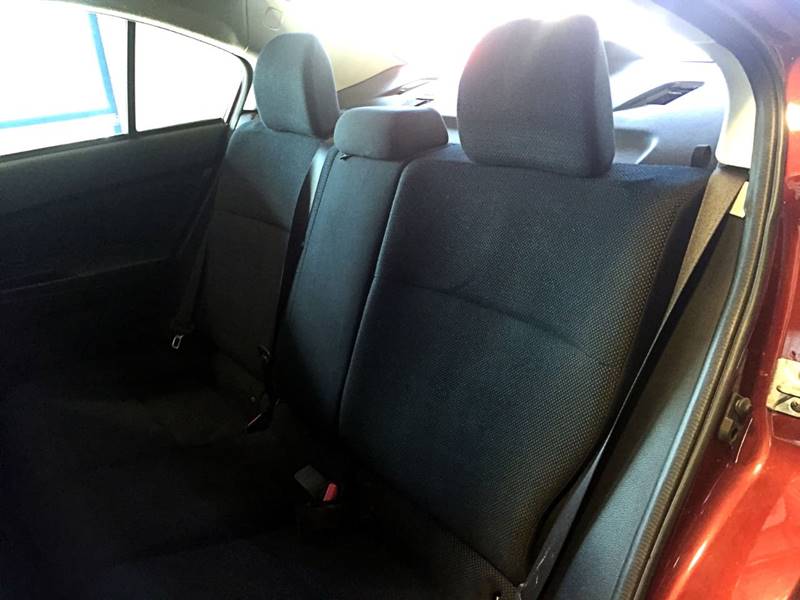 2012 Subaru Impreza 2.0i Premium (image 25)