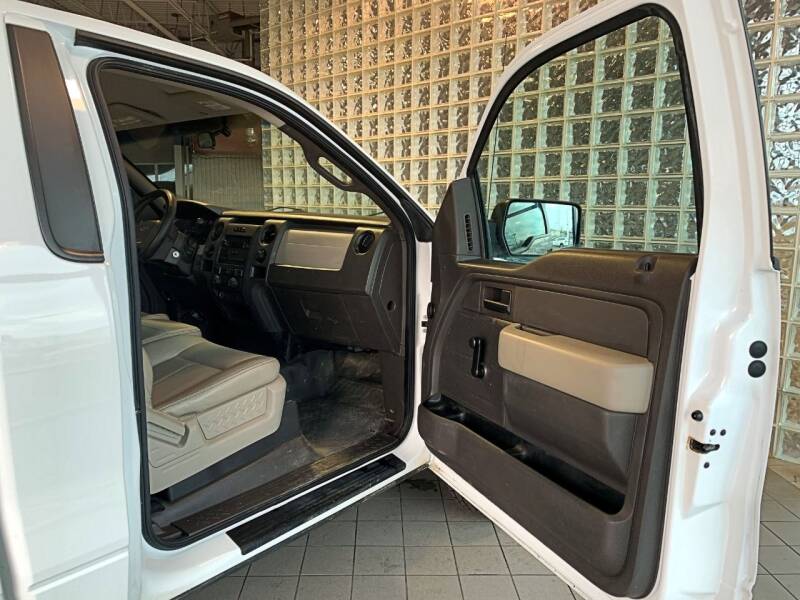 2010 Ford F-150 XL (image 21)