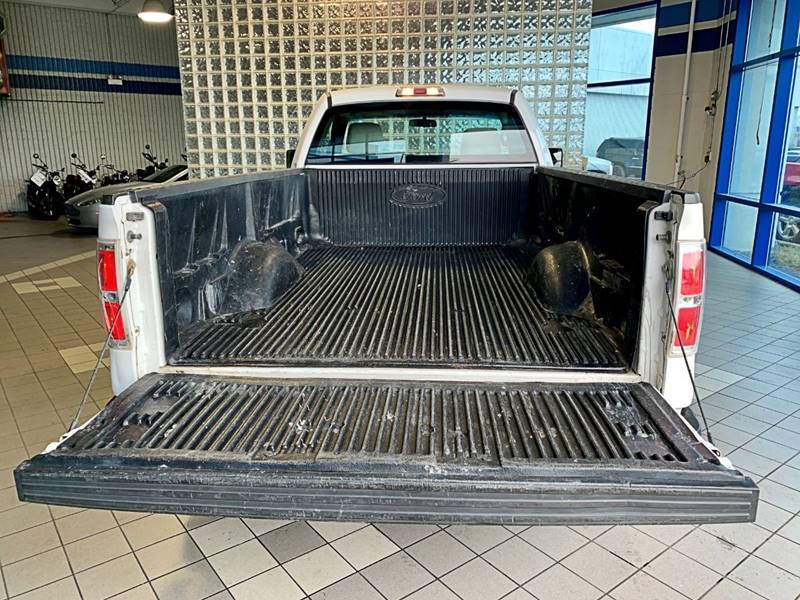 2010 Ford F-150 XL (image 26)