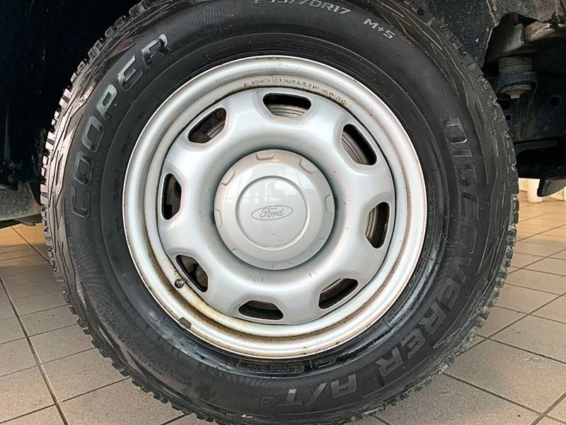 2010 Ford F-150 XL (image 27)