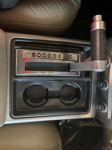 2004 HUMMER H2 Lux Series (image 19)