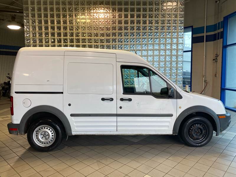 2011 Ford Transit Connect Cargo Van XL (image 8)
