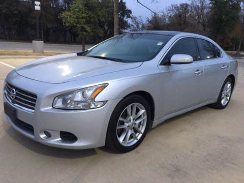 2010 Nissan Maxima for sale at Safe Trip Auto Sales in Dallas TX