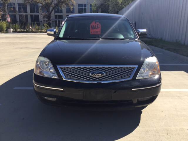 2006 Ford Five Hundred for sale at Safe Trip Auto Sales in Dallas TX