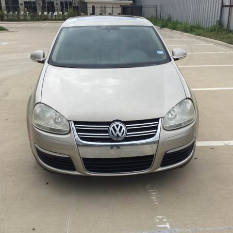 2006 Volkswagen Jetta for sale at Safe Trip Auto Sales in Dallas TX