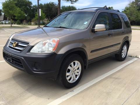 2005 Honda CR-V for sale at Safe Trip Auto Sales in Dallas TX