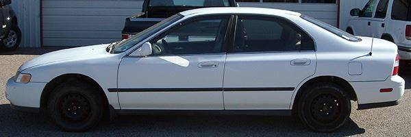1994 Honda Accord for sale at EZ WAY AUTO in Denison TX