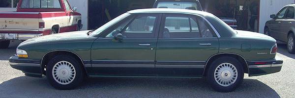 1995 Buick LeSabre for sale at EZ WAY AUTO in Denison TX