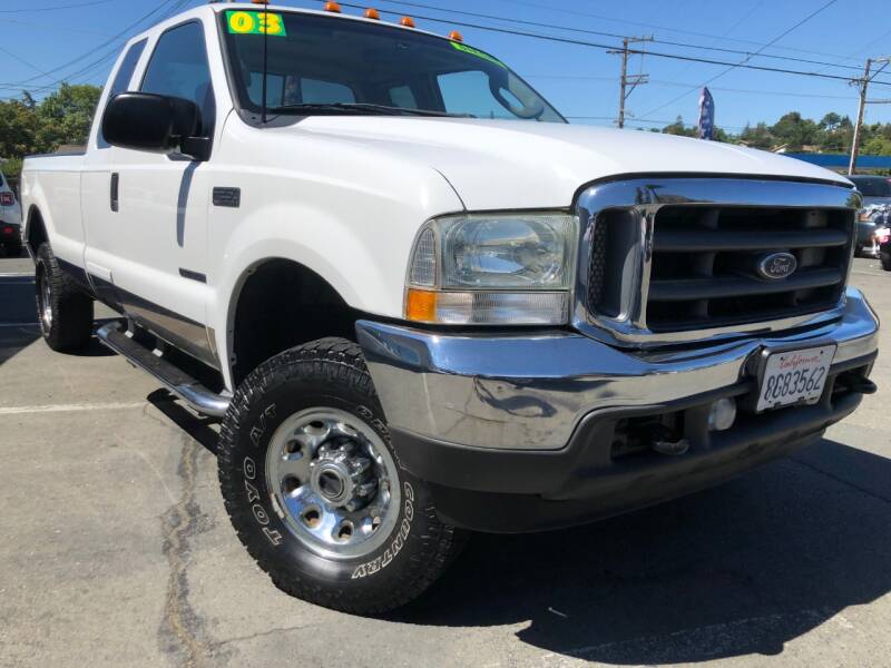 2003 Ford F-250 Super Duty XLT