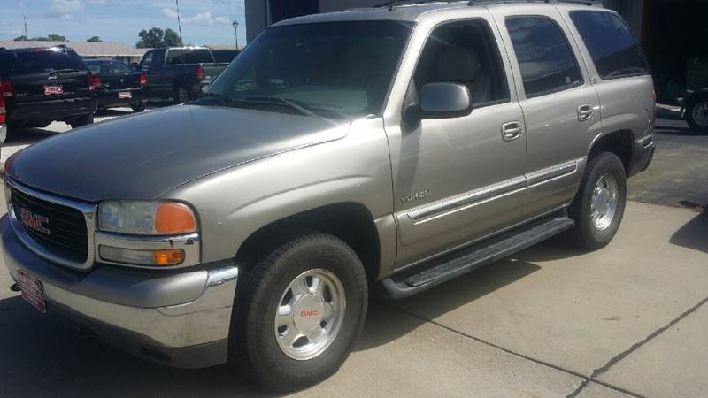 2002 GMC Yukon for sale at National Motor Sales Inc in South Sioux City NE