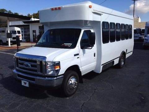 2017 Ford E-350
