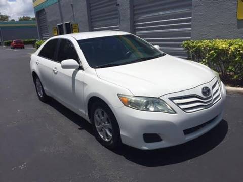 2010 Toyota Camry for sale at FLORIDA CAR TRADE LLC in Davie FL