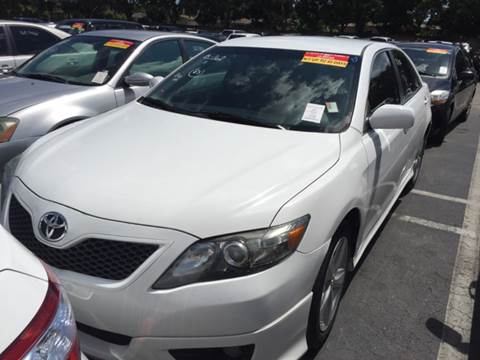 2011 Toyota Camry for sale at FLORIDA CAR TRADE LLC in Davie FL