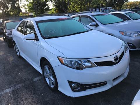 2012 Toyota Camry for sale at FLORIDA CAR TRADE LLC in Davie FL