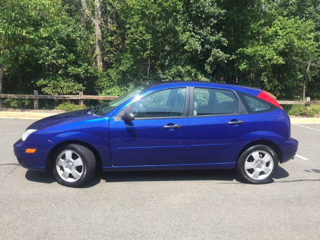 2005 Ford Focus Zx5 Ses 4dr Hatchback In Sterling Va