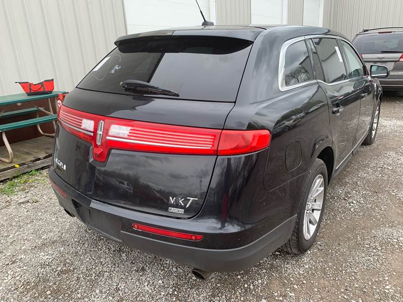 2013 Lincoln Mkt Town Car AWD Livery Fleet 4dr Crossover In West