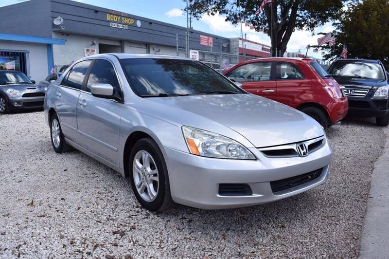 2006 Honda Accord for sale at IRON CARS in Hollywood FL