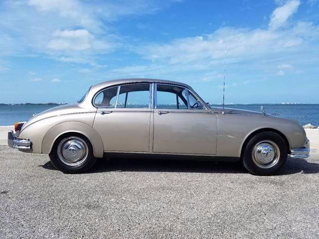 1966 Jaguar Mark 2