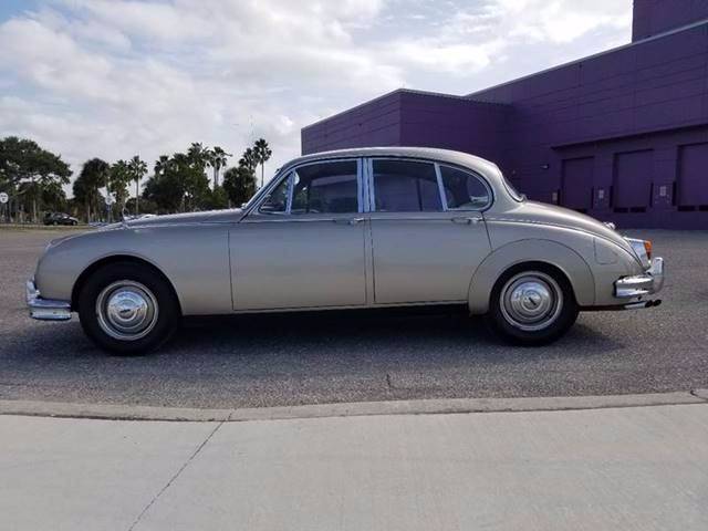 1966 Jaguar Mark 2