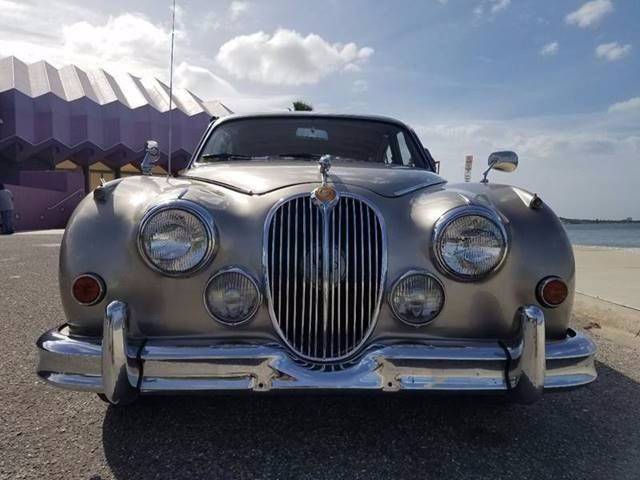 1966 Jaguar Mark 2