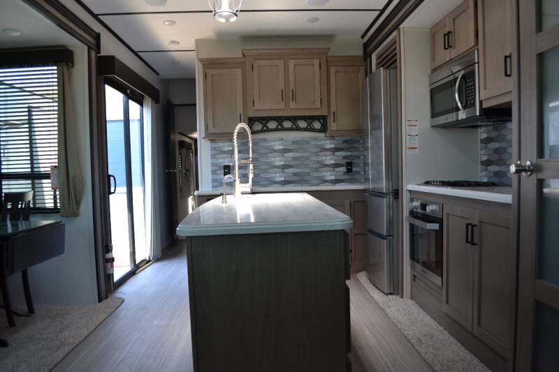 2020 Keystone Retreat 391 Loft In Lakota ND Lakota RV