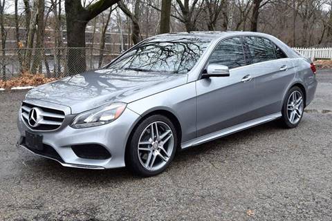 2015 Mercedes-Benz E-Class for sale at Bill Dovell Motor Car in Columbus OH