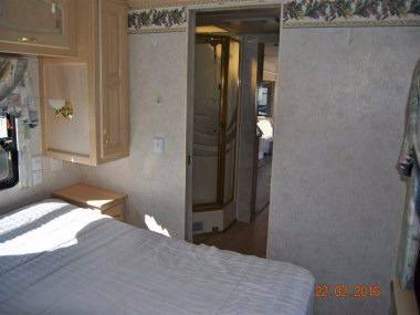 2000 Newmar Mountain Air 3705