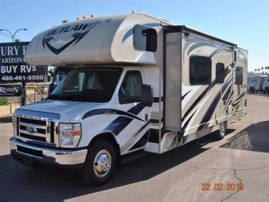 2016 Thor Motor Coach Outlaw