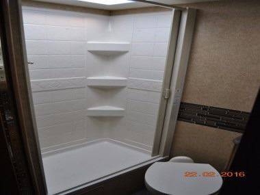 2016 Thor Motor Coach Outlaw