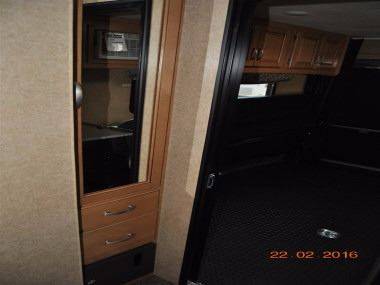 2016 Thor Motor Coach Outlaw