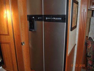 2006 National Tradewinds 40D